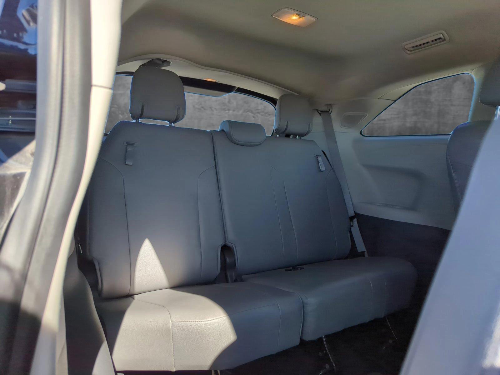 2022 Toyota Sienna Vehicle Photo in Ft. Myers, FL 33907