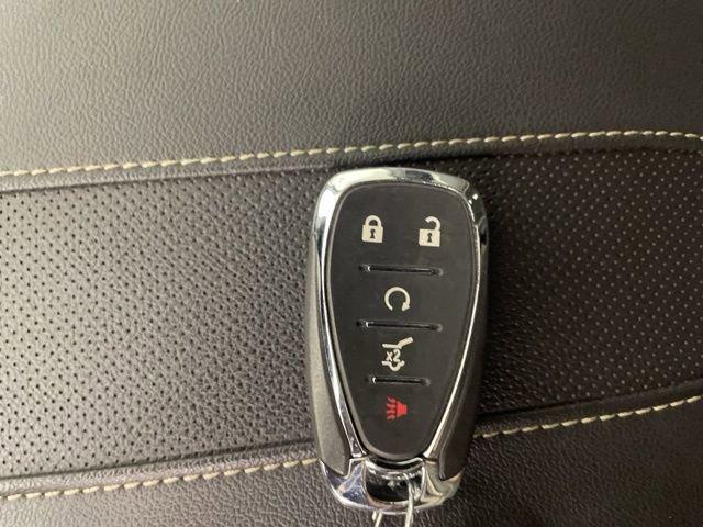 2023 Chevrolet Traverse Vehicle Photo in PHOENIX, AZ 85014-3381