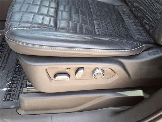 2021 Cadillac Escalade Vehicle Photo in TAMPA, FL 33612-3404