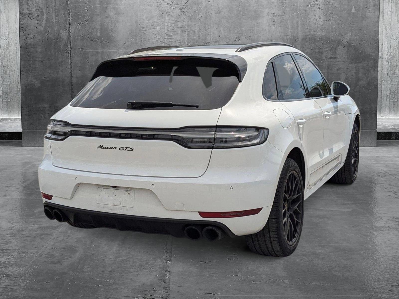 2021 Porsche Macan Vehicle Photo in Miami, FL 33169