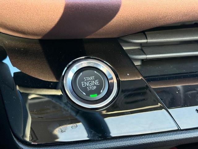 2025 Buick Envision Vehicle Photo in COLUMBIA, MO 65203-3903
