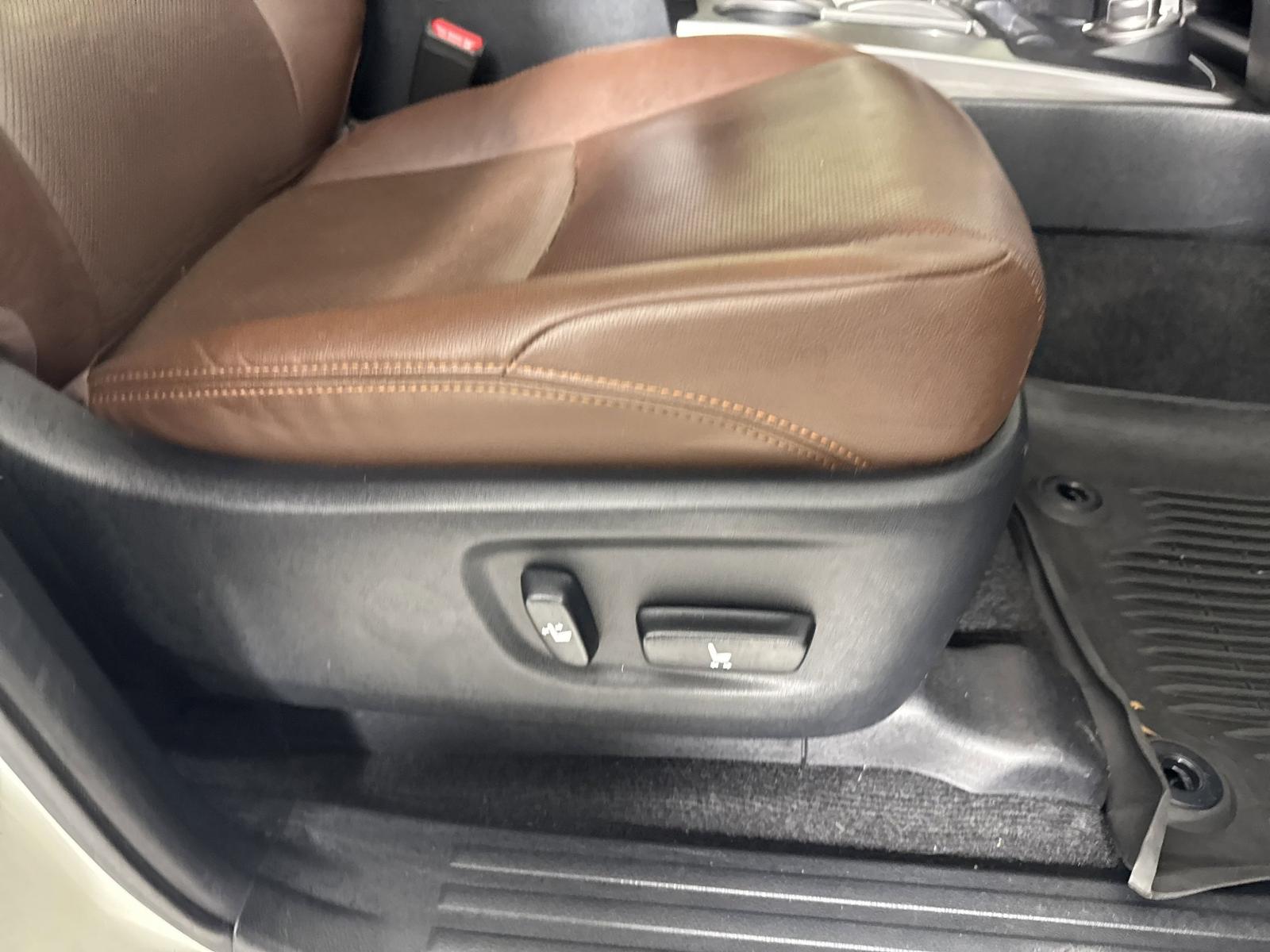 2020 Toyota 4Runner Vehicle Photo in GEORGETOWN, TX 78626-7508
