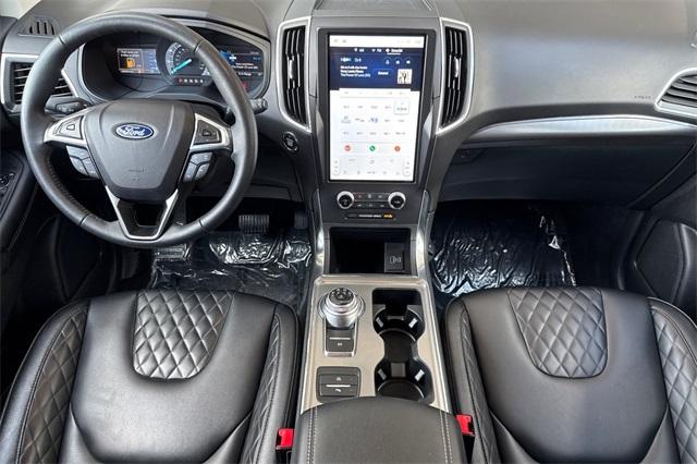 2024 Ford Edge Vehicle Photo in ELK GROVE, CA 95757-8703