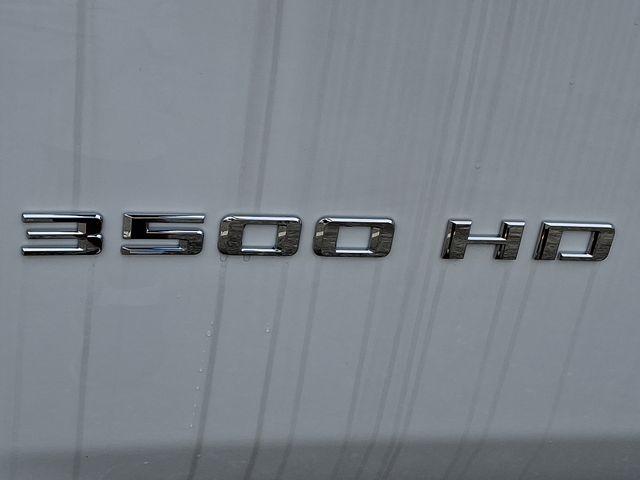 2024 Chevrolet Silverado 3500 HD Chassis Cab Vehicle Photo in PAWLING, NY 12564-3219