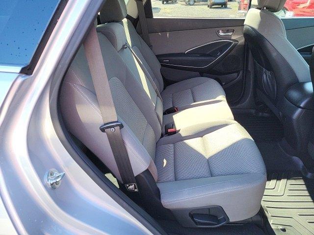 2017 Hyundai Santa Fe Vehicle Photo in THOMPSONTOWN, PA 17094-9014