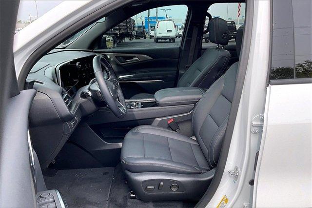 2024 Chevrolet Traverse Vehicle Photo in INDEPENDENCE, MO 64055-1314