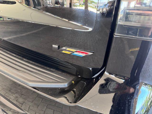 2024 Cadillac Escalade Vehicle Photo in DELRAY BEACH, FL 33483-3294