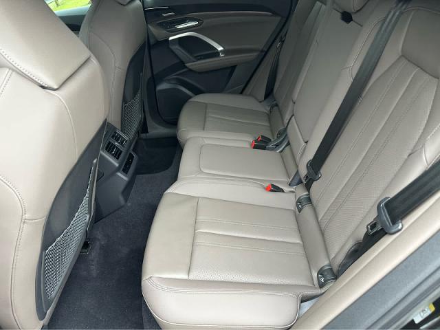 2025 Audi Q5 Vehicle Photo in HOUSTON, TX 77090