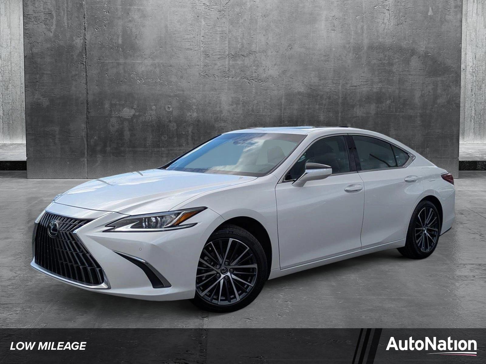 2025 Lexus ES 350 Vehicle Photo in Clearwater, FL 33761
