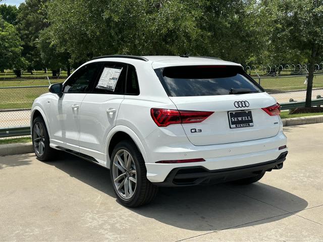 2025 Audi Q3 Vehicle Photo in HOUSTON, TX 77090
