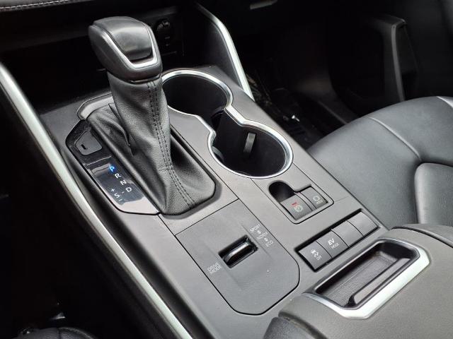 2021 Toyota Highlander Vehicle Photo in Tampa, FL 33612