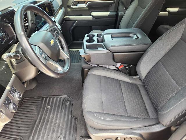 2022 Chevrolet Silverado 1500 Vehicle Photo in DENTON, TX 76210-9321