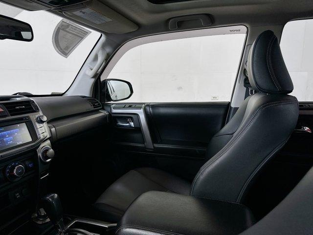 2019 Toyota 4Runner Vehicle Photo in Flemington, NJ 08822