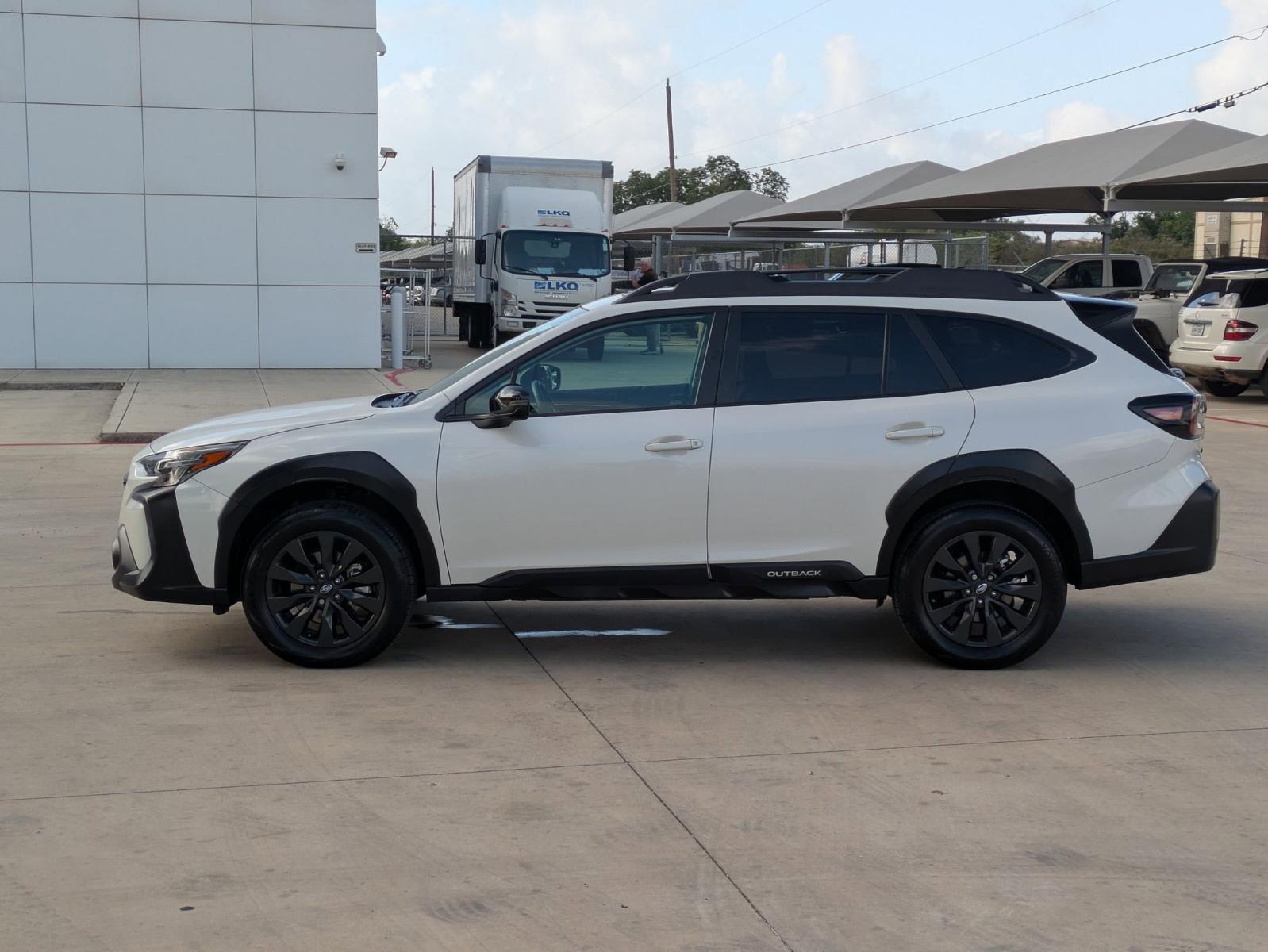 2025 Subaru Outback Vehicle Photo in SELMA, TX 78154-1460