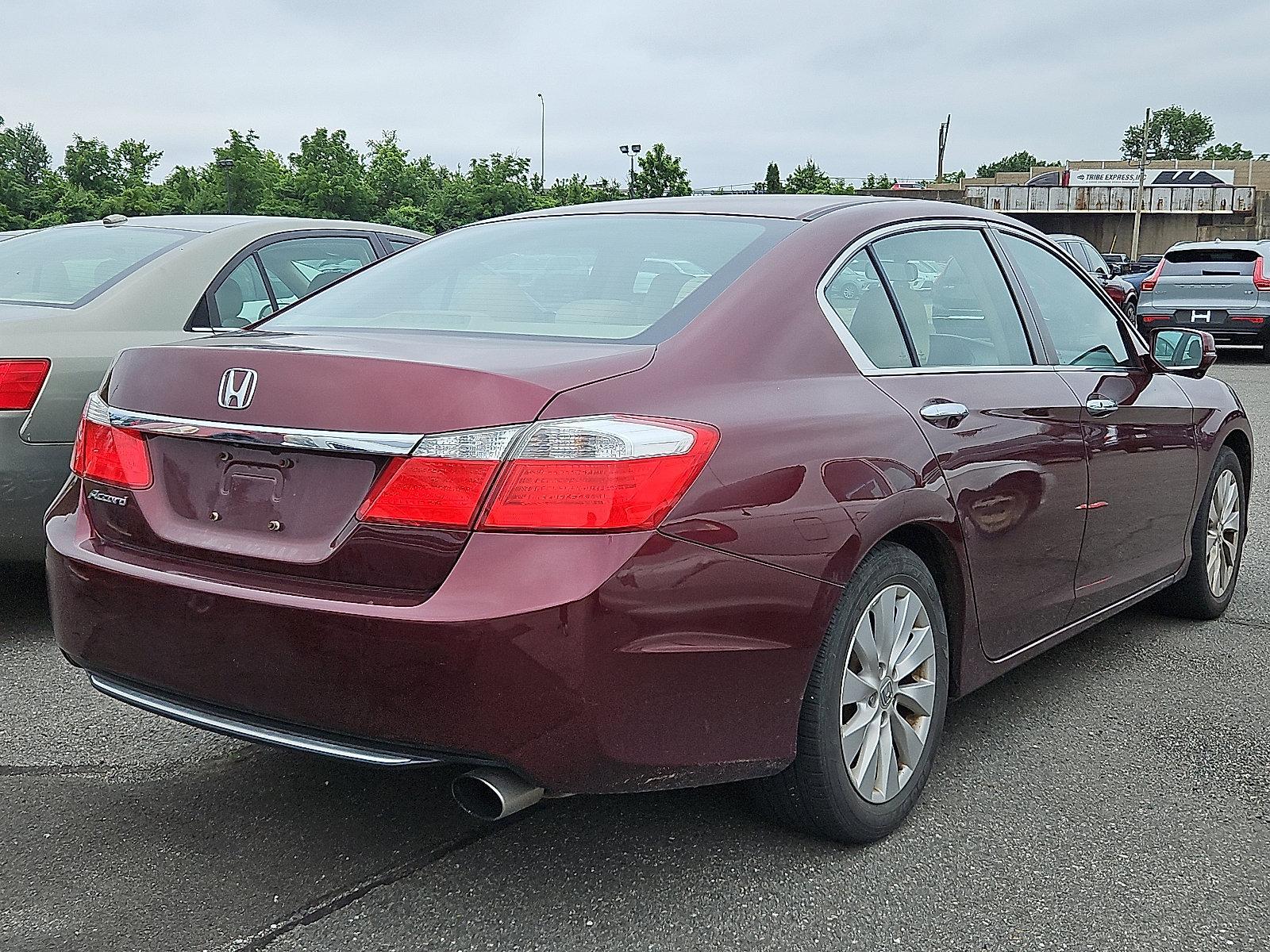 2014 Honda Accord Sedan Vehicle Photo in Trevose, PA 19053