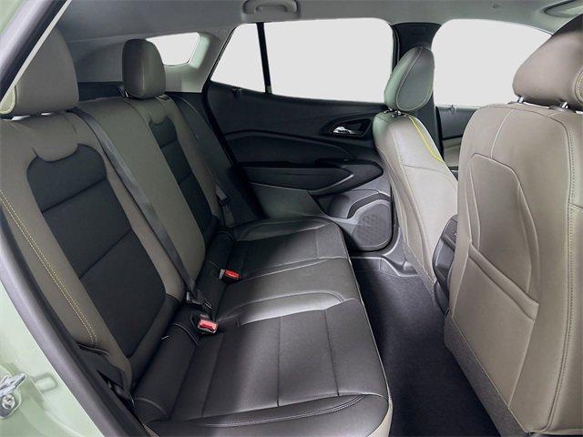 2025 Chevrolet Trax Vehicle Photo in PUYALLUP, WA 98371-4149