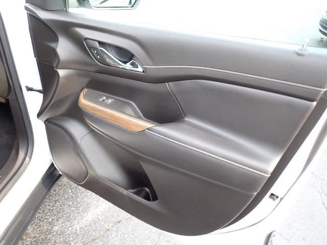 2023 GMC Acadia Vehicle Photo in ZELIENOPLE, PA 16063-2910