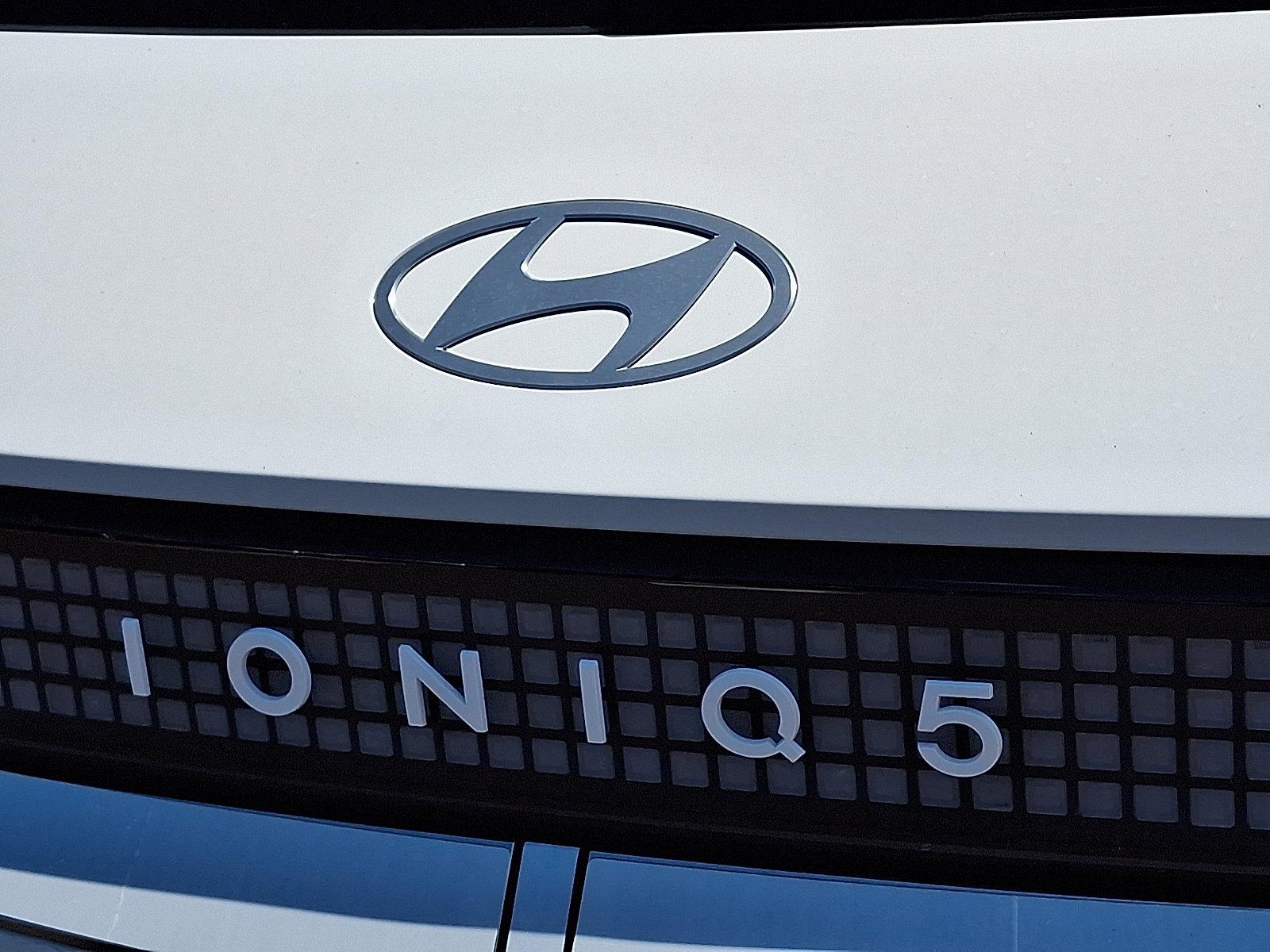 2025 Hyundai IONIQ 5 Vehicle Photo in Harrisburg, PA 17111
