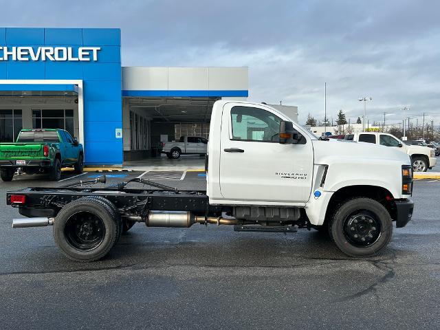 2023 Chevrolet Silverado 4500 HD Vehicle Photo in POST FALLS, ID 83854-5365