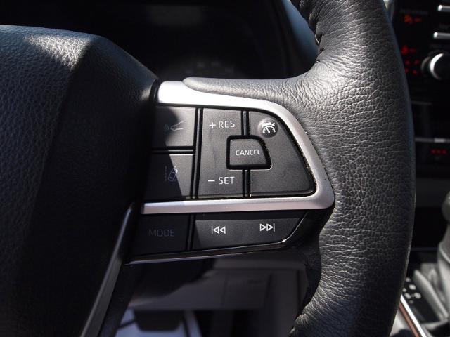 2023 Toyota Sienna Vehicle Photo in MADISON, IN 47250-1611