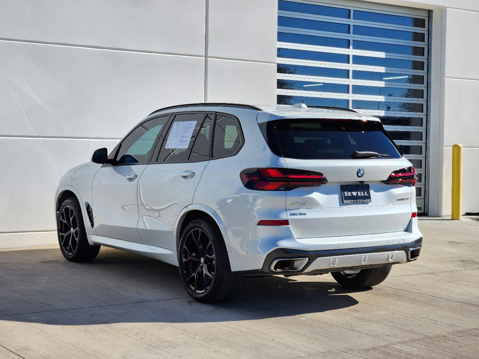 2024 BMW X5 xDrive40i Vehicle Photo in PLANO, TX 75024