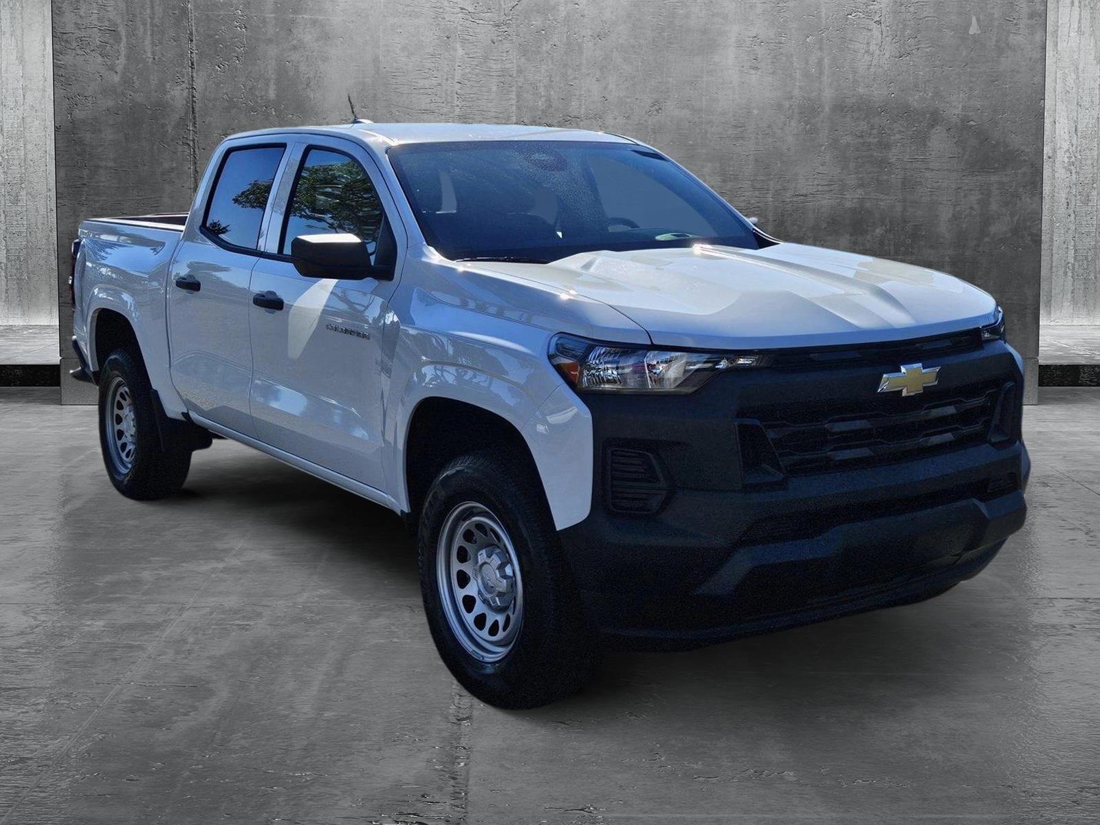 2024 Chevrolet Colorado Vehicle Photo in GREENACRES, FL 33463-3207