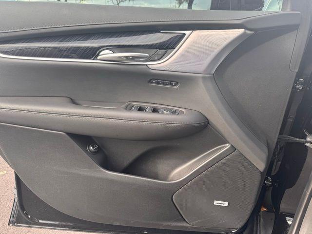 2025 Cadillac XT6 Vehicle Photo in DELRAY BEACH, FL 33483-3294