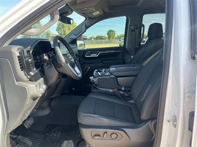 2023 GMC Sierra 1500 Vehicle Photo in GILBERT, AZ 85297-0402