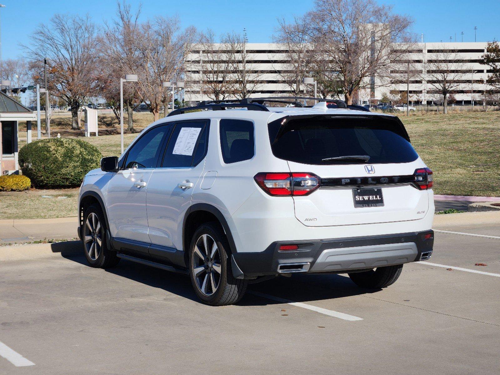 2024 Honda Pilot Vehicle Photo in PLANO, TX 75024