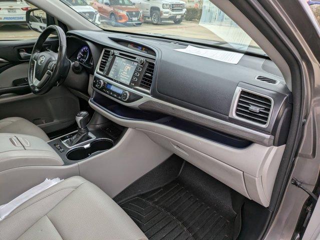 2018 Toyota Highlander Vehicle Photo in SELMA, TX 78154-1459