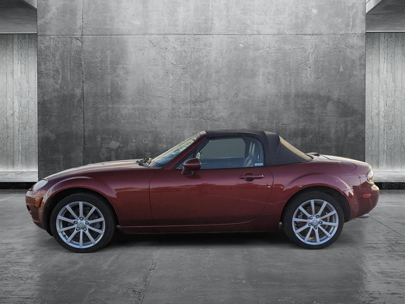 2007 Mazda MX-5 Miata Vehicle Photo in Austin, TX 78728