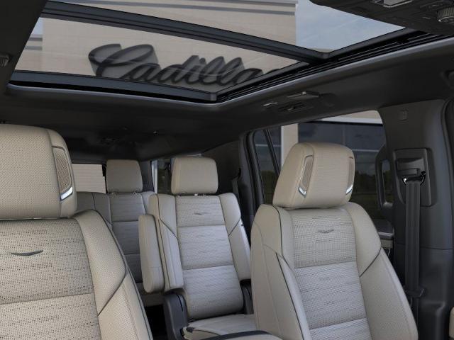 2025 Cadillac Escalade ESV Vehicle Photo in GREEN BAY, WI 54303-3330