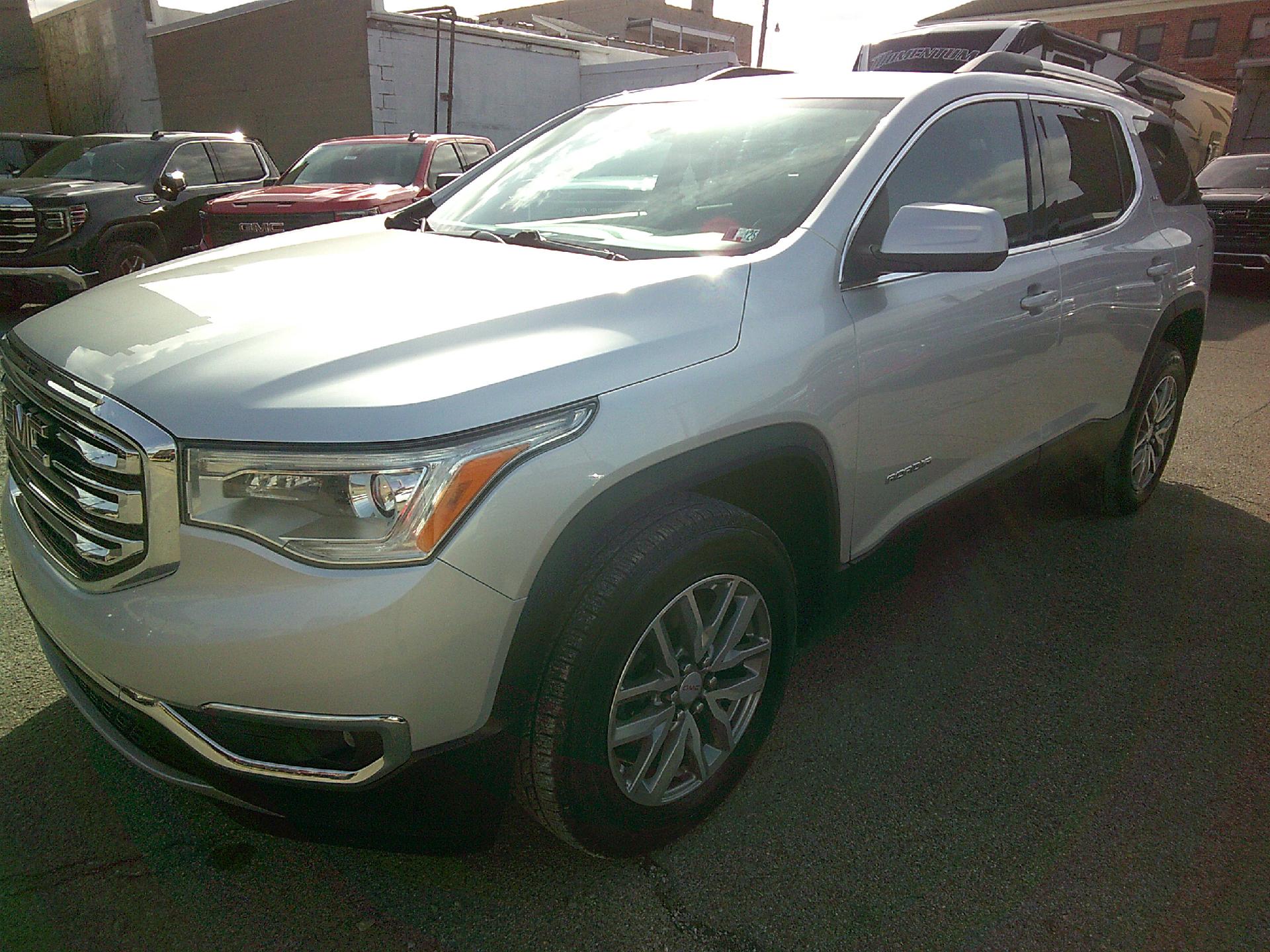 2018 GMC Acadia Vehicle Photo in KITTANNING, PA 16201-1536