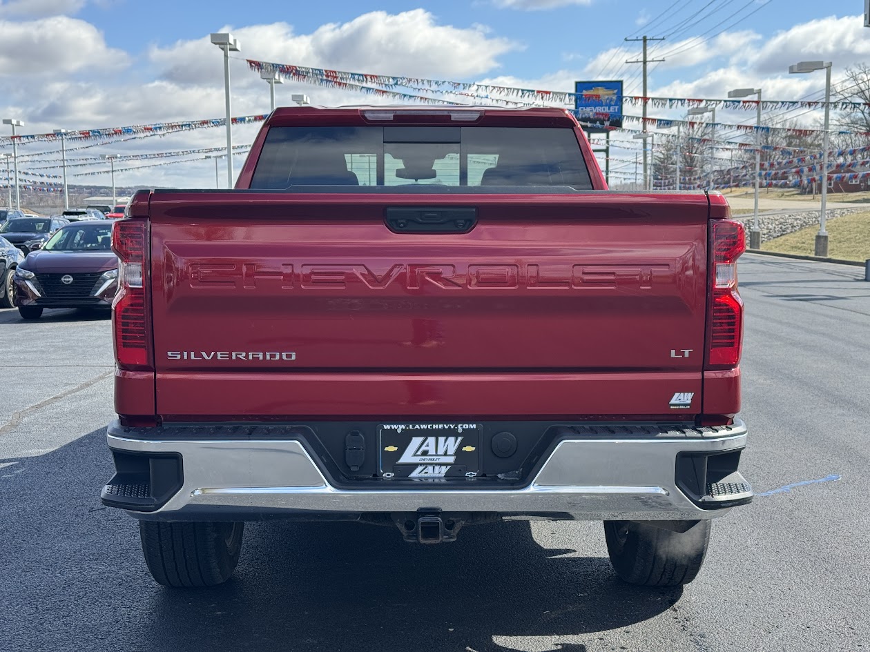 2022 Chevrolet Silverado 1500 Vehicle Photo in BOONVILLE, IN 47601-9633