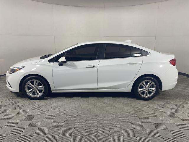 2018 Chevrolet Cruze Vehicle Photo in MEDINA, OH 44256-9001