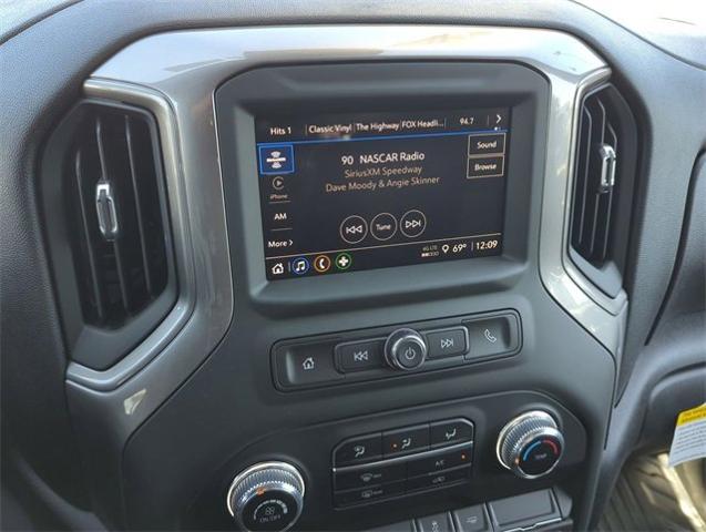 2024 GMC Sierra 3500 HD Vehicle Photo in PASADENA, CA 91107-3803