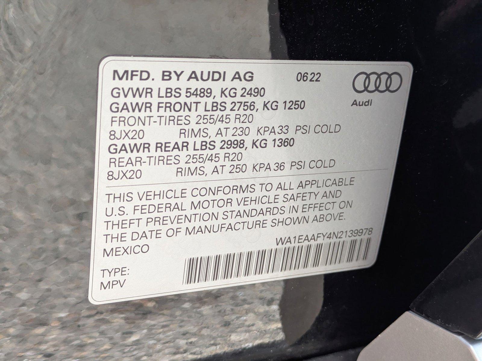 2022 Audi Q5 Vehicle Photo in Sarasota, FL 34231