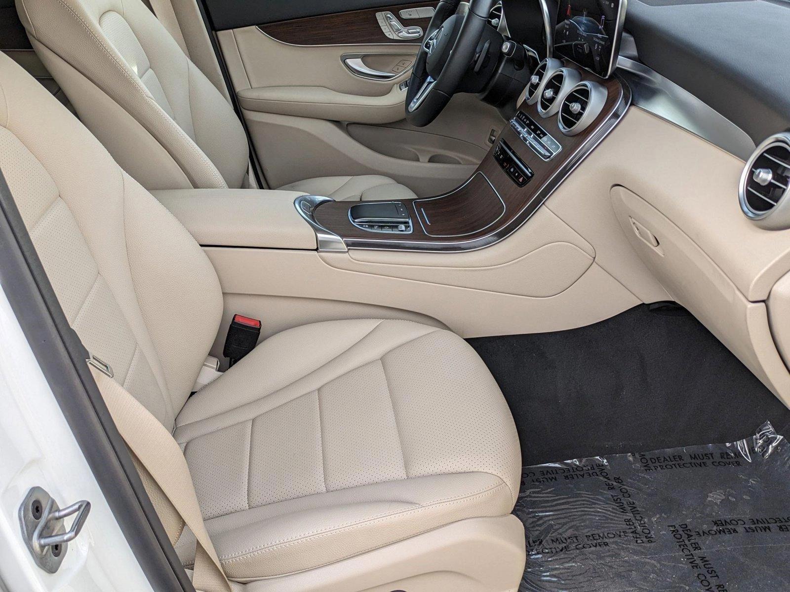 2021 Mercedes-Benz GLC Vehicle Photo in Bethesda, MD 20852