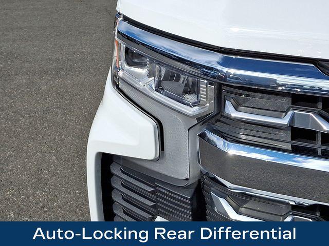 2024 Chevrolet Silverado 1500 Vehicle Photo in DANBURY, CT 06810-5034