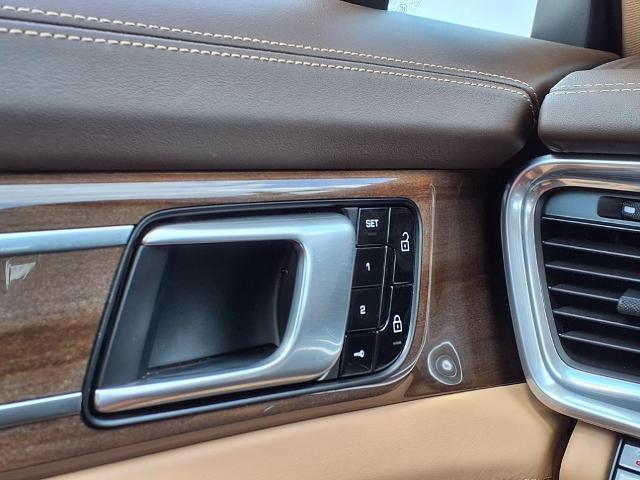 2019 Porsche Panamera Vehicle Photo in Tampa, FL 33612