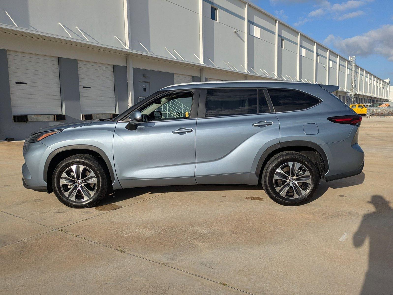 2024 Toyota Highlander Vehicle Photo in Winter Park, FL 32792