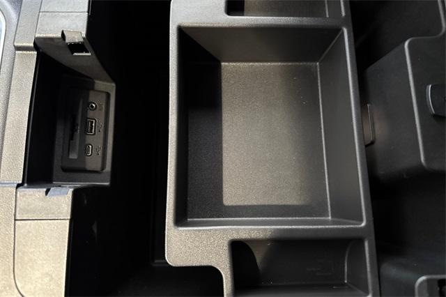 2023 GMC Sierra 2500 HD Vehicle Photo in ELK GROVE, CA 95757-8703