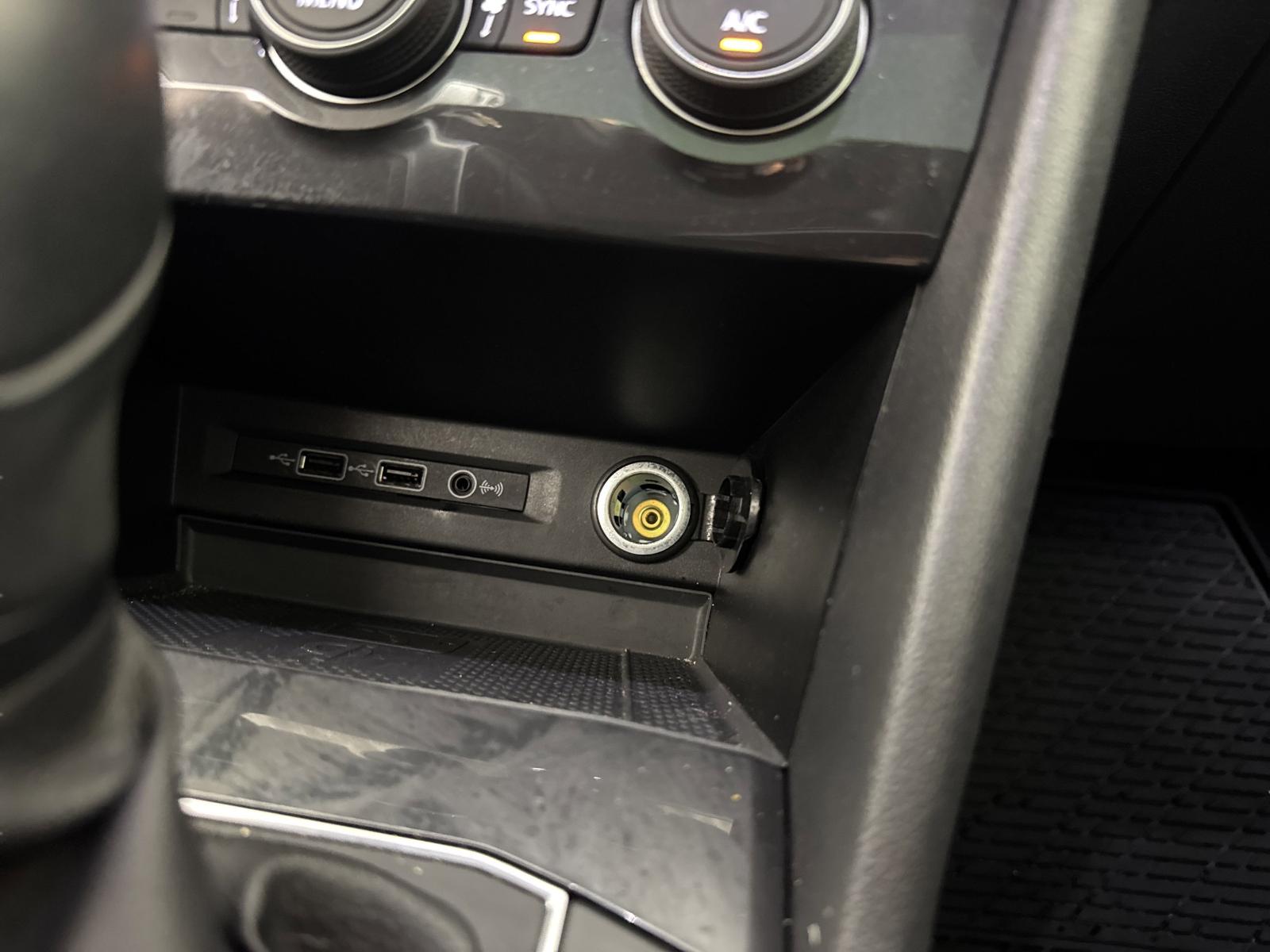 2020 Volkswagen Tiguan Vehicle Photo in Georgetown, TX 78626