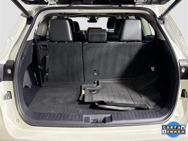 2020 Toyota Highlander Vehicle Photo in Puyallup, WA 98371