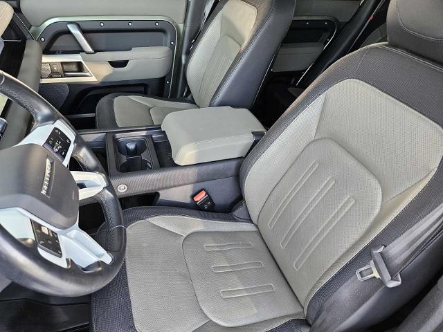 2022 Defender Vehicle Photo in AUSTIN, TX 78717