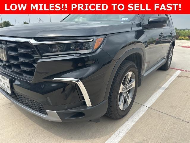 2024 Honda Pilot Vehicle Photo in Grapevine, TX 76051