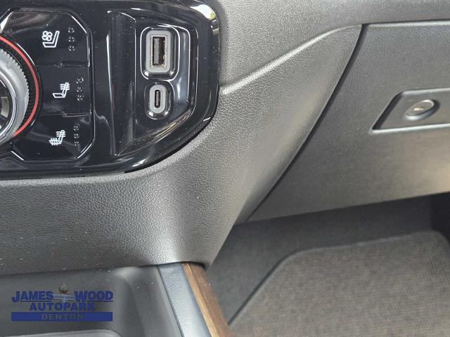 2024 Chevrolet Silverado 2500 HD Vehicle Photo in DENTON, TX 76210-9321