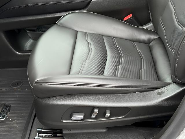 2024 Cadillac XT6 Vehicle Photo in MADISON, WI 53713-3220