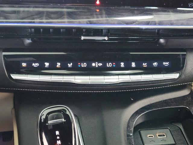 2021 Cadillac Escalade Vehicle Photo in DALLAS, TX 75209