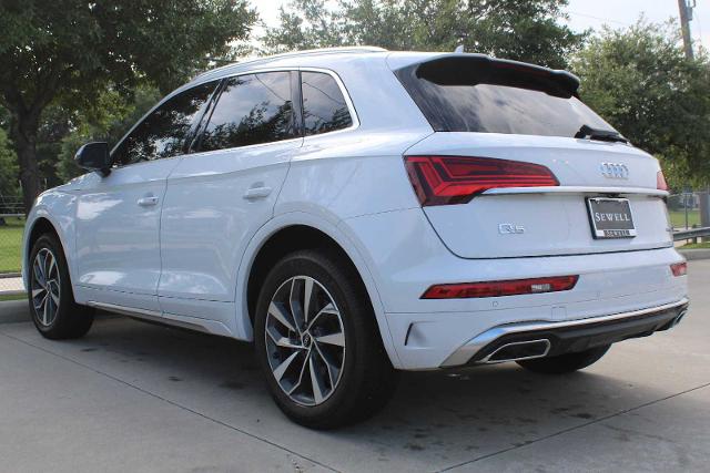 2022 Audi Q5 Vehicle Photo in HOUSTON, TX 77090